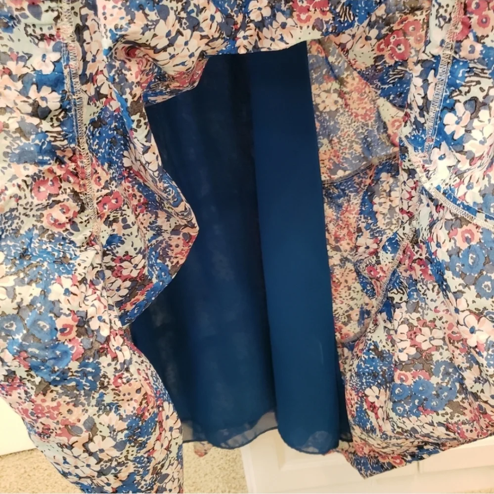 Elizabeth & James Meg Floral Tier Maxi Dress Small